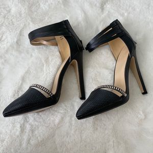 Beau + Ashe black Madyson caged pointed toe